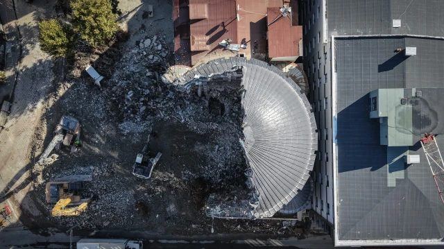 Yayla Camii yıkımı Bahçelievler'de 4 gündür sürüyor
