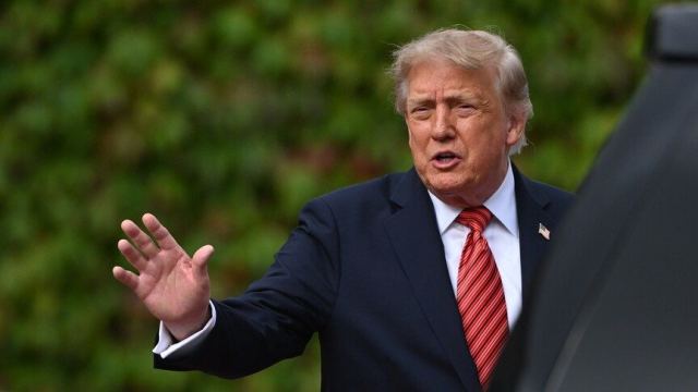 Trump, ABD'de Faiz Oranlarının Düşürülmesi Çağrısı Yaptı