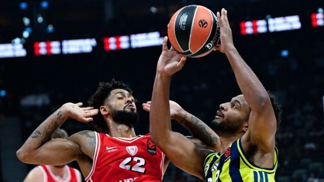 Olympiakos, Basketbol Avrupa Ligi Süper Kupa'da Finale Yükseldi