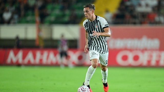 Beşiktaşlı Trossard'ın topuk kemiğinde travmatik ödem belirlendi
