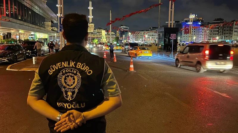 İstanbul'da 'Huzur İstanbul' denetimi: 1169 kişi gözaltına alındı