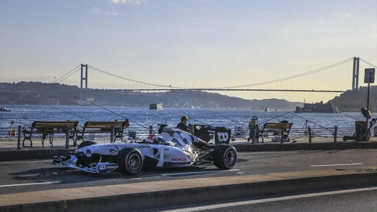 Formula 1 İstanbul 2027'de 3 Ekim'de yapılacak