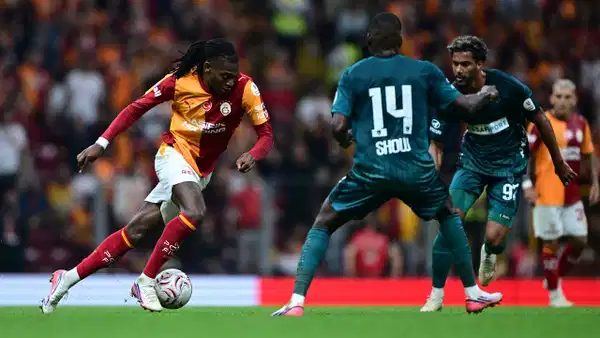 Rafael Leao, Jorge Jesus'un Portekiz Milli Takımında yer aldı