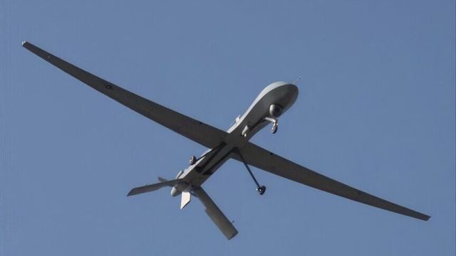 İran Devrim Muhafızları Hürmüz Boğazı'nda İHA Düşürdü
