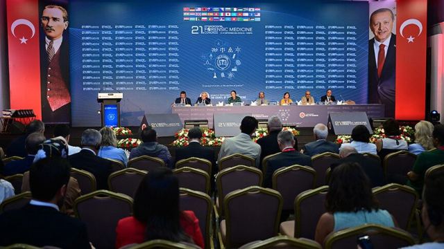 Adli Tıp Kongresi'ne Yabancı Uzmanlardan Olumlu Değerlendirme