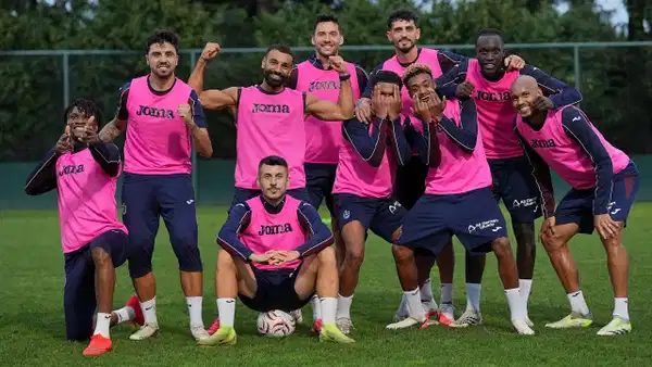 Trabzonspor, Galatasaray maçı öncesi iki oyuncusuna kavuştu