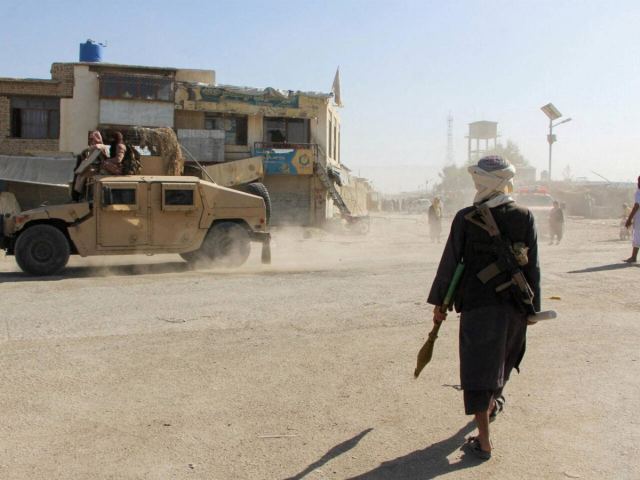 Afganistan ve Pakistan Sınırında Çatışmalar Tırmanıyor