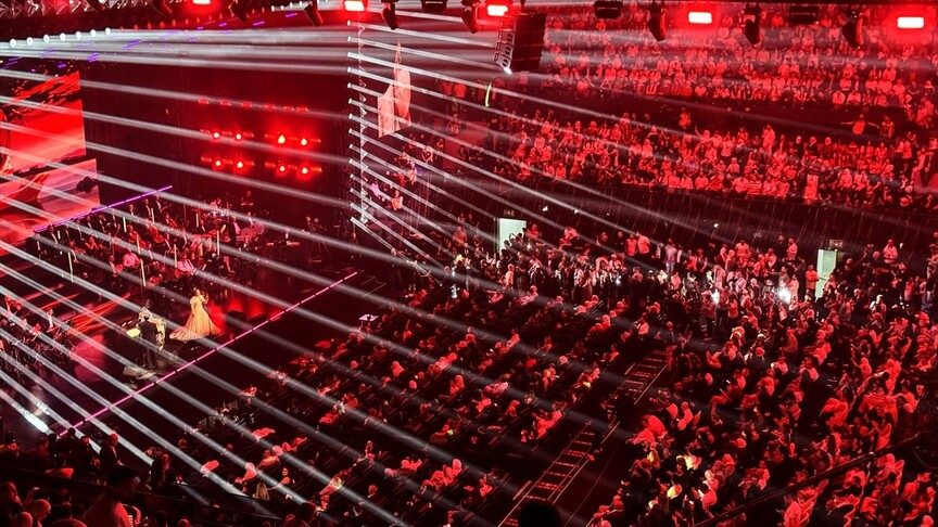 Suriyeli Müzisyen Assala Nasri 15 Yıl Sonra Şam'da Konser Verdi