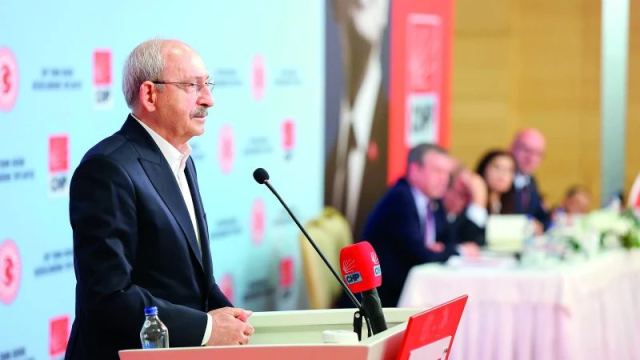 Kılıçdaroğlu, CHP'nin Ahlaki Kodlarına Dönmesi Gerektiğini Belirtti