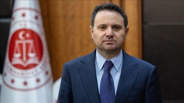 Adalet Bakanı Gürlek, Adana'da hakim ve savcılarla buluştu