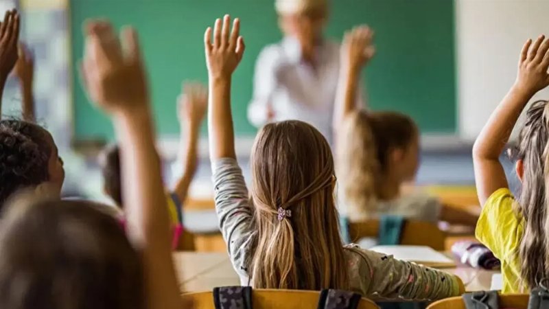 14 Eylül'de Okullar Açılıyor: Eğitimde Neler Değişecek?