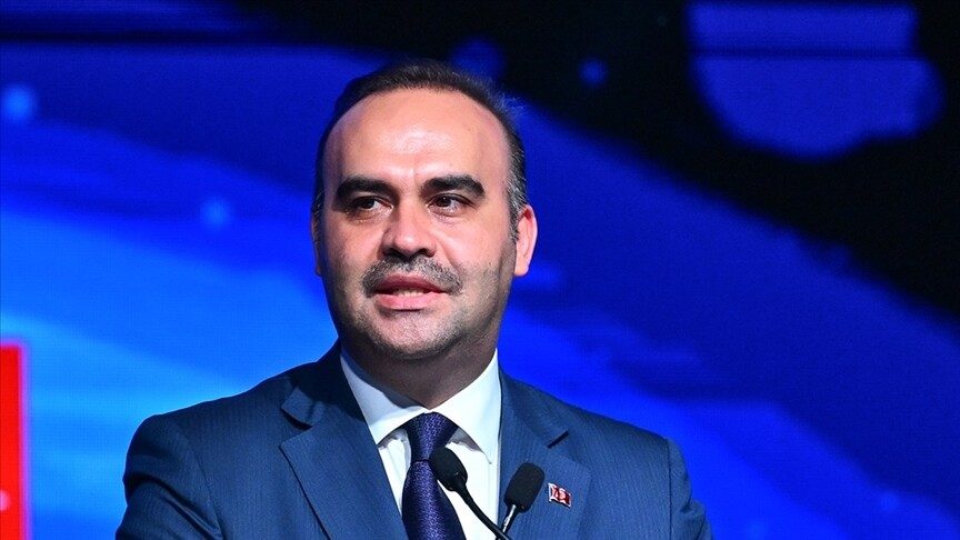 Bakan Kacır, Ay uzay aracını TUSAŞ'a uğurladı