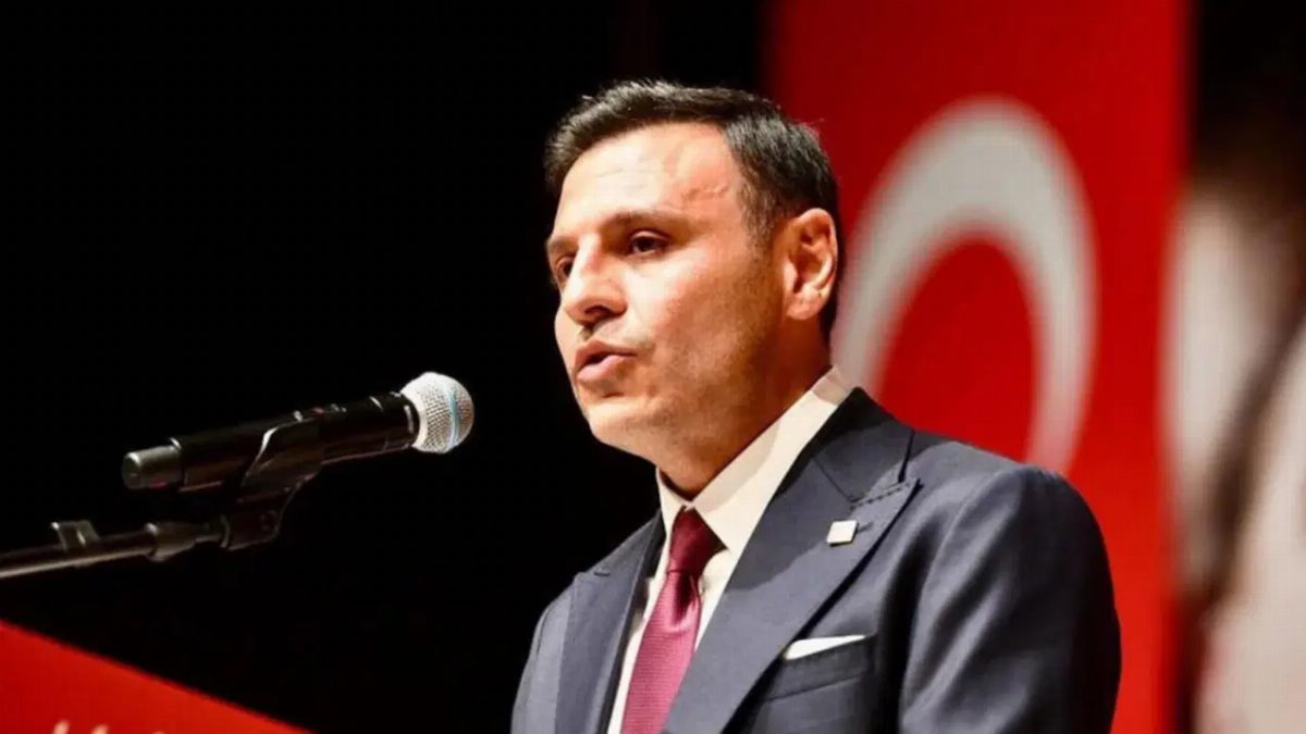 Özgür Çelik'ten 12 Eylül operasyonuna tepki