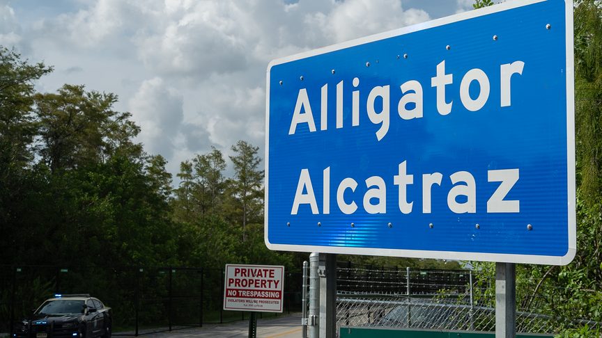 Timsah Alcatraz'da Gözaltı Koşulları Eleştirildi