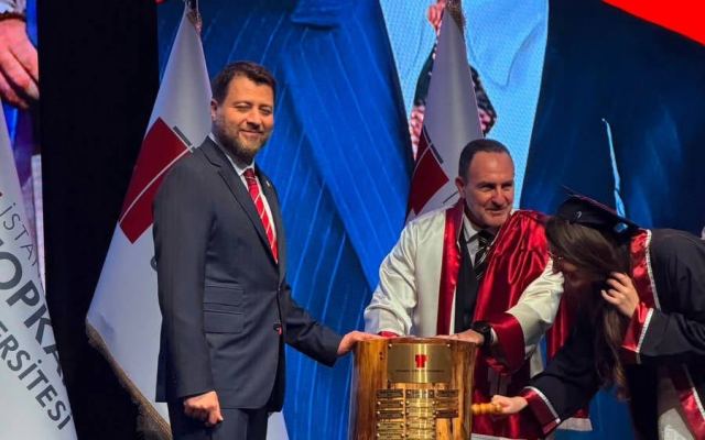Ahmet Şık, Mehmet Şimşek'e Fon Kriziyle İlgili Soru Önergesi Verdi