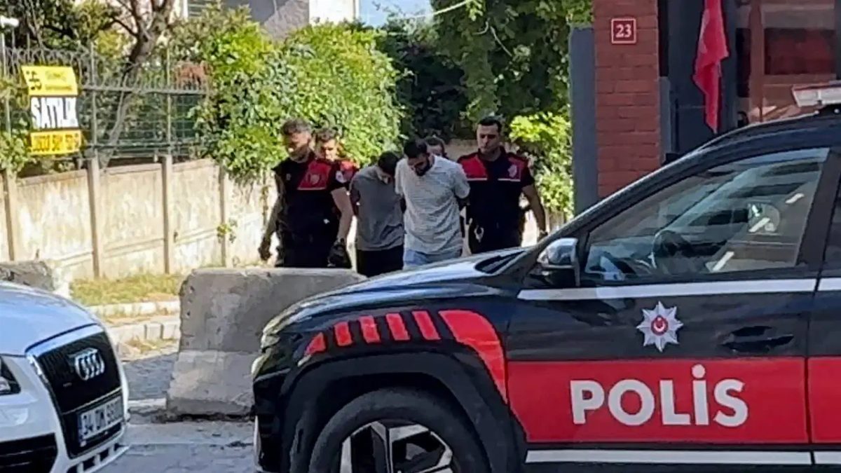 Avcılar'da metruk binada uyuşturucu operasyonu yapıldı