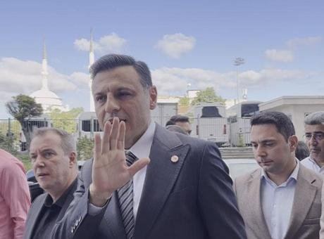 Özgür Çelik, Adliyeye İfade Vermek Üzere Gitti