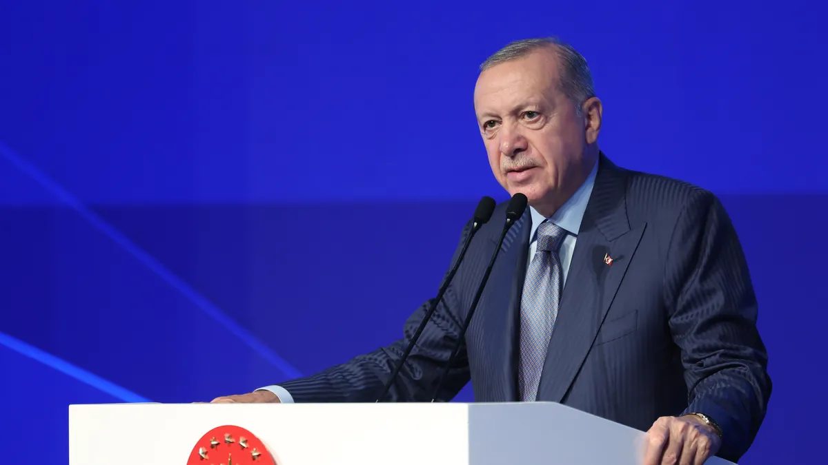 Başkan Erdoğan: Şehitleriyle yaşayan bir milletiz