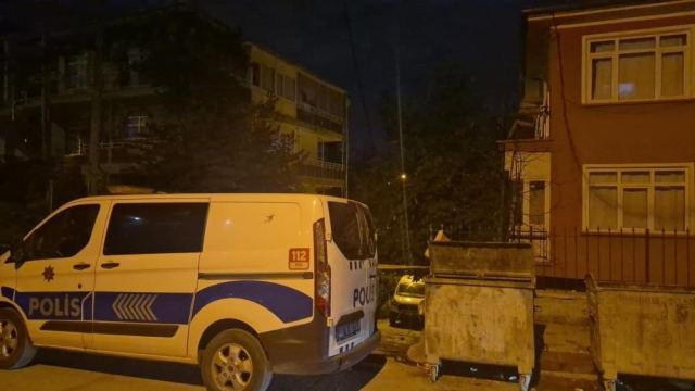 Yenimahalle'de dairede 3 kişi ölü bulundu