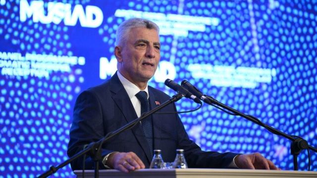 Ticaret Bakanı Bolat, Dış Ekonomik İlişkileri Vurguladı