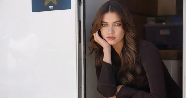 Afra Saraçoğlu, Fransa dönüşünde serbest bırakıldı
