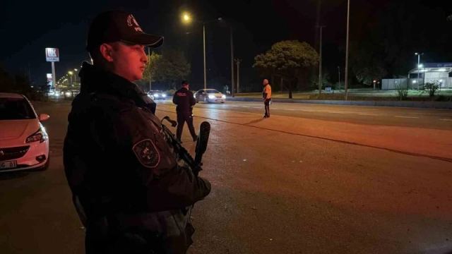 Bolu'da D-100 Karayolu'nda Geniş Çaplı Polis Denetimi