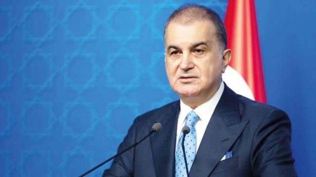 Çelik, Özel'i Siyaset Adabına Davet Etti