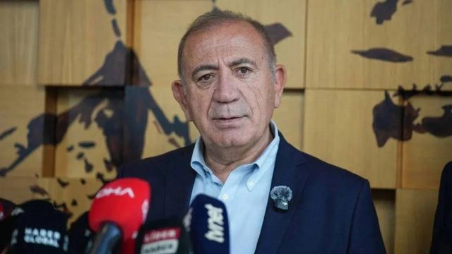 Gürsel Tekin, Kayyımlık Görevini Tamamladıktan Sonra Açıklama Yaptı