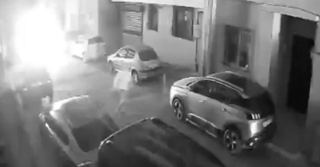 Kağıthane'de 3 Servis Aracı Kundaklandı, 9 Şüpheli Tutuklandı