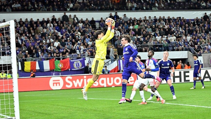 UEFA Avrupa Ligi'nde 9 Maç Gerçekleşti