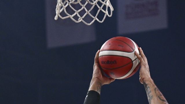 Cumhurbaşkanlığı Kupası'nda Fenerbahçe ile Beşiktaş karşılaşıyor