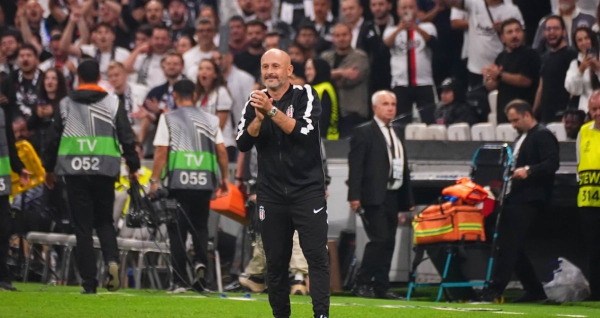 Beşiktaş, Vincenzo Italiano'ya özel şarkı çaldı