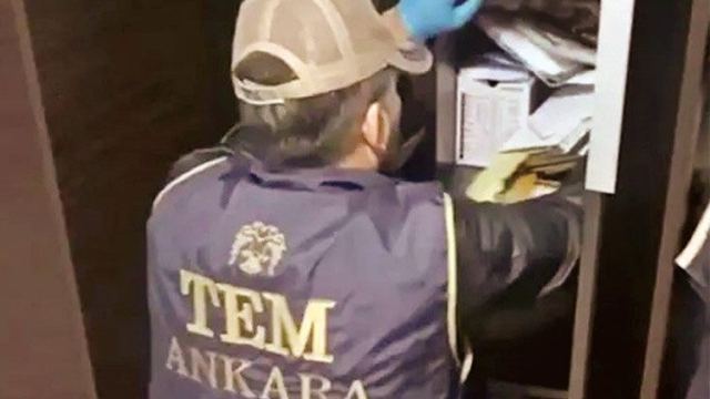 MASAK'ta FETÖ bağlantılı üç kişi tutuklandı