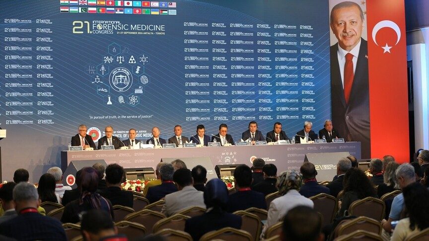 Uluslararası 21. Adli Tıp Günleri'nde oturumlar devam ediyor