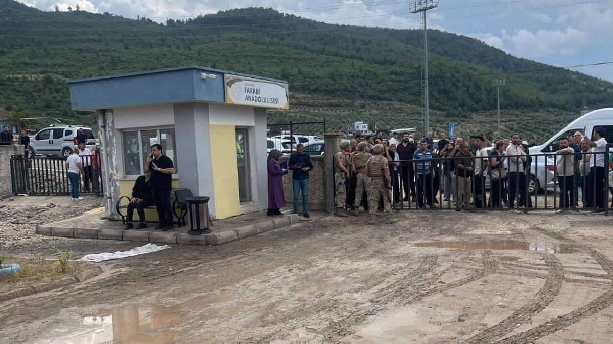 Osmaniye'de öğretmene silahlı saldırı: Şüpheli yakalandı