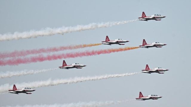 Türk Yıldızları Malatya'da gösteri uçuşu için hazırlık yapıyor