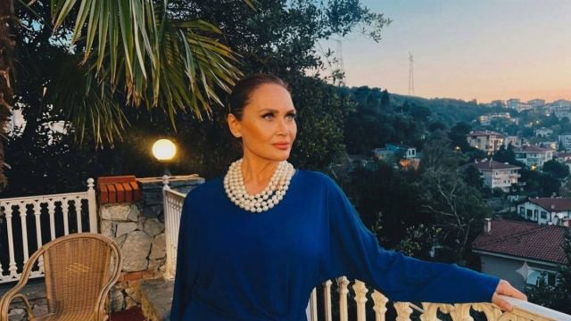 Neslihan Acar, Kadir İnanır'ın Mirası Üzerine Açıklama Yaptı