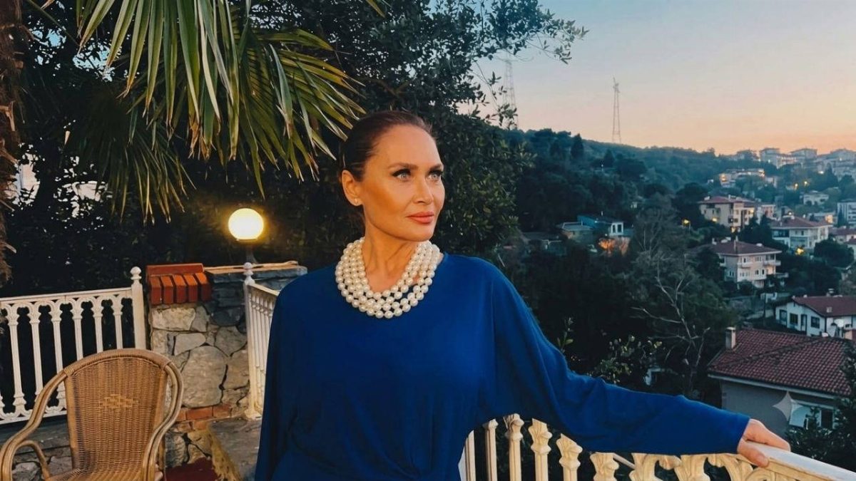 Neslihan Acar, Kadir İnanır'ın Mirası Üzerine Açıklama Yaptı