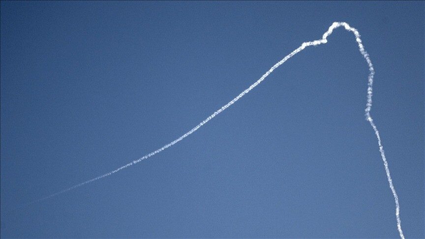 Yemen Ordusu Taiz'de Husilere Ait Noktaları Hedef Aldı