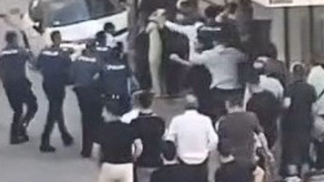 Sultangazi'de düğün öncesi kavga: Polis biber gazı kullandı