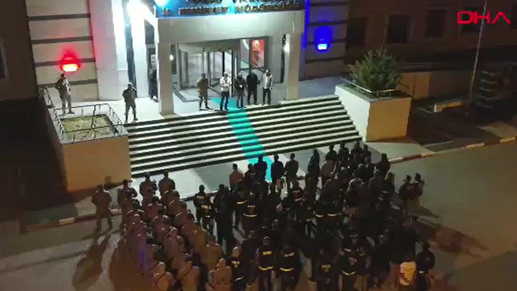 Yasa Dışı Bahis Şebekesine Darbe: 20 Şüpheli Yakalandı