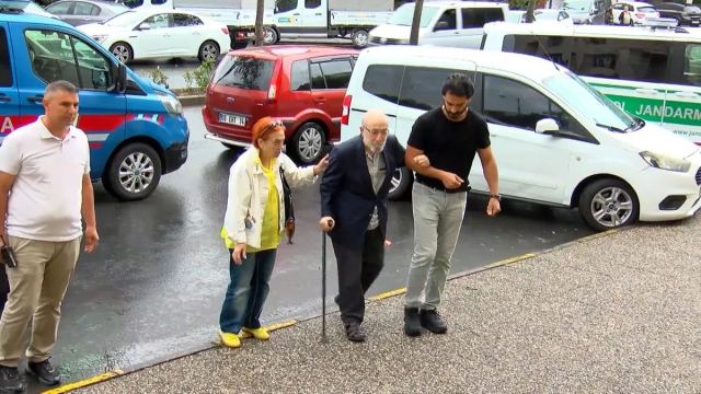 Kaşif Kozinoğlu soruşturması kapsamında Emin Olcay adliyeye geldi