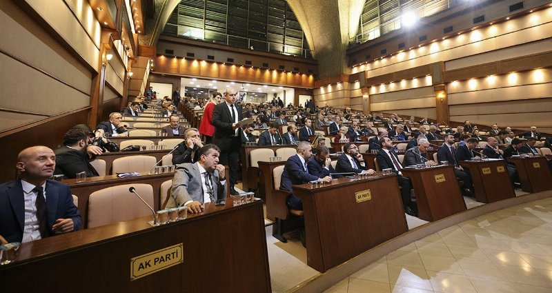 YENİ Parti: İstanbul'da Seçim Senaryoları Tartışılıyor