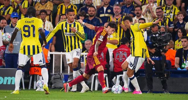 Fenerbahçe'de Mert Müldür antrenmanı yarıda bıraktı