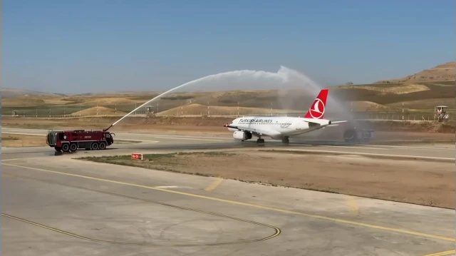 Siirt Havalimanı İstanbul Uçuşlarıyla Yeniden Açıldı