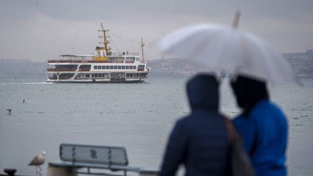 Marmara Denizi'nde fırtına uyarısı yapıldı