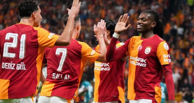 Galatasaray Kocaelispor'u 1-0 ile geçerek 24 yıllık hasreti sona erdirdi