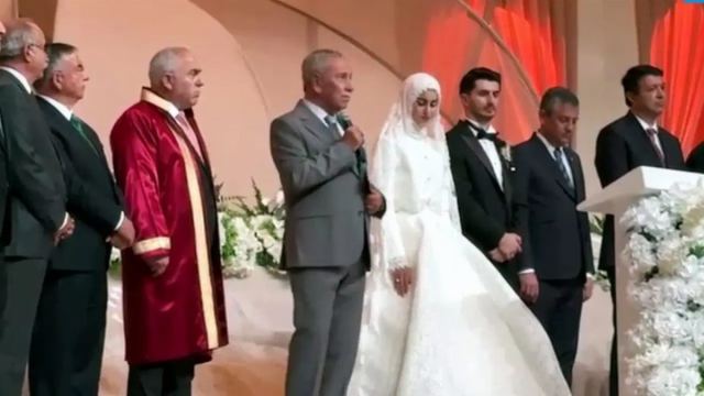 Fatih Belediye Başkanı Ergün Turan'dan Bülent Arınç'a tepki