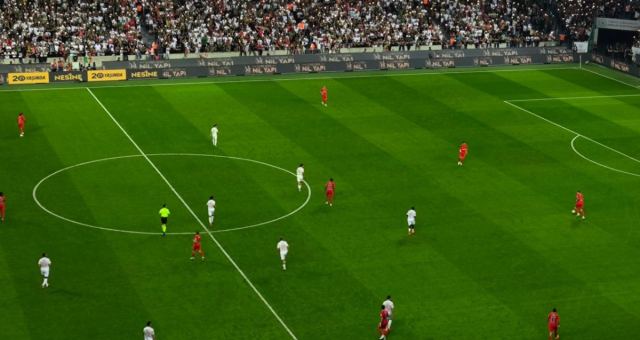 Amedspor, İstanbul Başakşehir'i 5-0 ile geçti