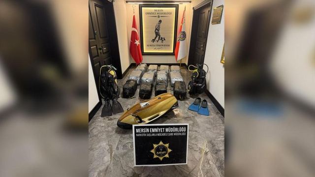 Mersin'de uyuşturucu operasyonu: 350 kilo kokain ele geçirildi